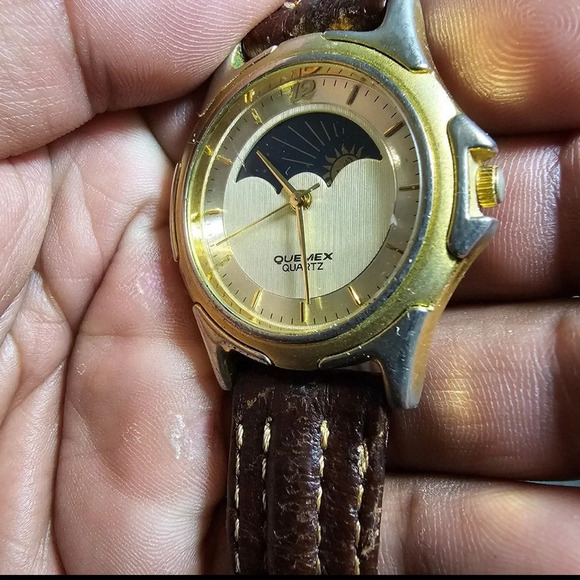 Vintage Quemex Moon / Sun Face Dial Quartz Watch Not Working For Parts Or Repair - Picture 4 of 8